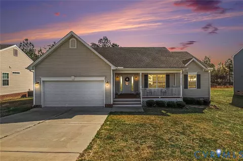 3261 Holland Dr, Petersburg, VA 23805