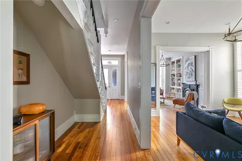 Entry Way - 2912 Libby Ter, Richmond, VA 23223 photo 4 of 5