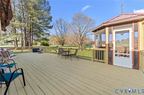 Exterior - 426 Lara Rd, Lancaster, VA 22503 photo 11 of 13