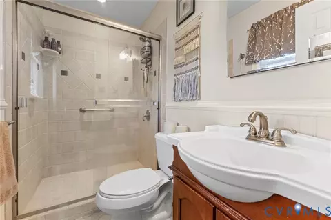 Bath - 426 Lara Rd, Lancaster, VA 22503 photo 3 of 3