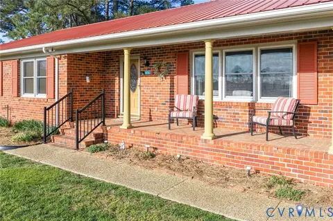 Exterior - 426 Lara Rd, Lancaster, VA 22503 photo 3 of 13