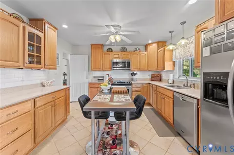 Kitchen - 426 Lara Rd, Lancaster, VA 22503 photo 1 of 5