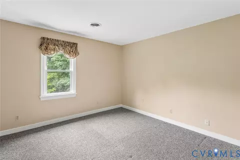 Bedroom - 2611 Olde Stone Rd, Midlothian, VA 23113 photo 3 of 7