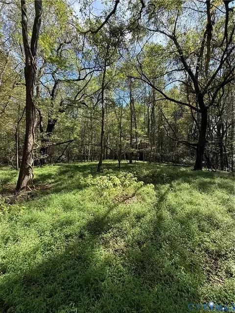 5 Macon Lane Ln, New Kent, VA 23124