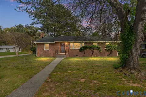 400 Seabury Ave, Sandston, VA 23150