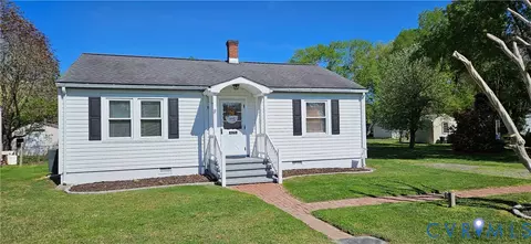 625 Deshields St, Tappahannock, VA 22560