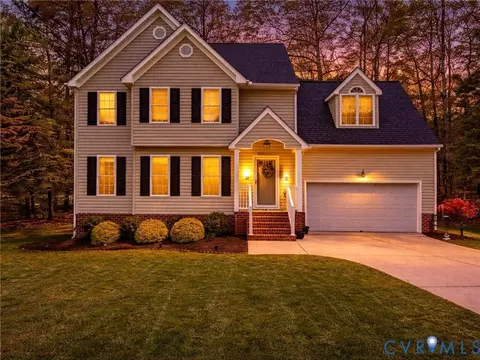 12524 Buffalo Nickel Dr, Midlothian, VA 23112