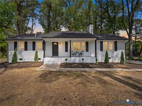 12609 Winfree St, Chester, VA 23831