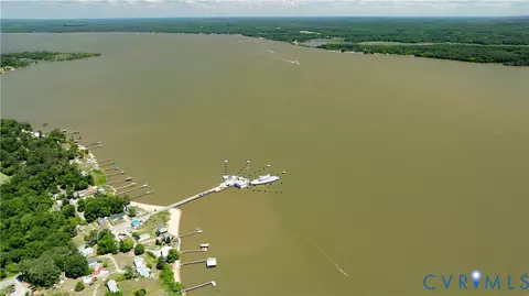 View/Area - 933 Pleasant Point Rd, Surry, VA 23883 photo 12 of 13