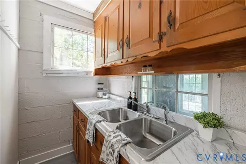 Kitchen - 933 Pleasant Point Rd, Surry, VA 23883 photo 2 of 3