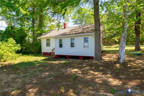 Exterior - 933 Pleasant Point Rd, Surry, VA 23883 photo 6 of 9
