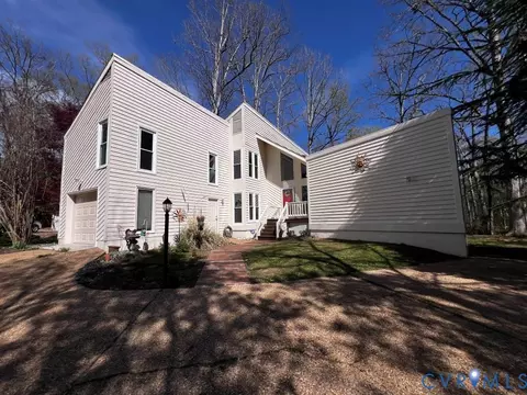 3226 Shallowford Landing Ter, Midlothian, VA 23112