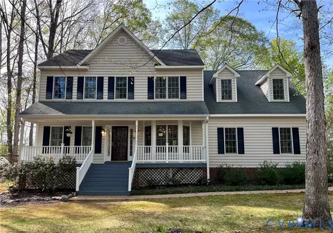 1907 Norwood Creek Dr, Powhatan, VA 23139