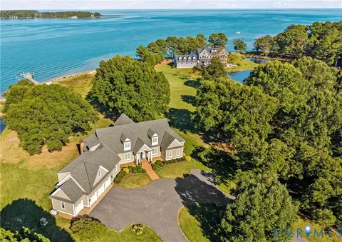 2515 Fleets Bay Rd, White Stone, VA 22578