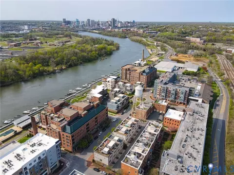 4820 Old Main St #402, Henrico, VA 23231