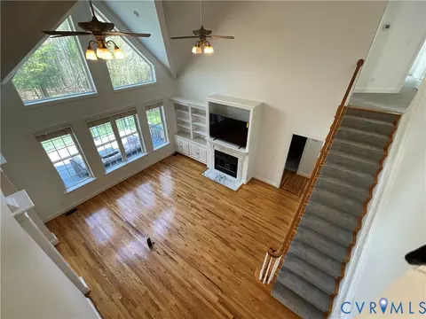 Living - 3005 Willow Trace Ln, Sandy Hook, VA 23153 photo 4 of 6