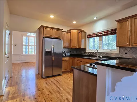 Kitchen - 3005 Willow Trace Ln, Sandy Hook, VA 23153 photo 4 of 4