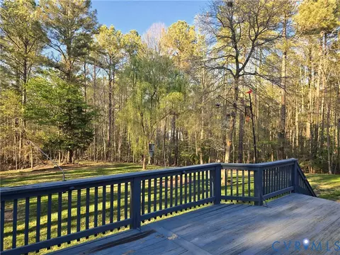 Exterior - 3005 Willow Trace Ln, Sandy Hook, VA 23153 photo 4 of 11