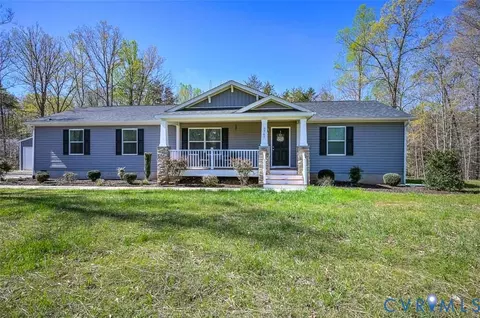 3767 Broad Street Rd, Gum Spring, VA 23065