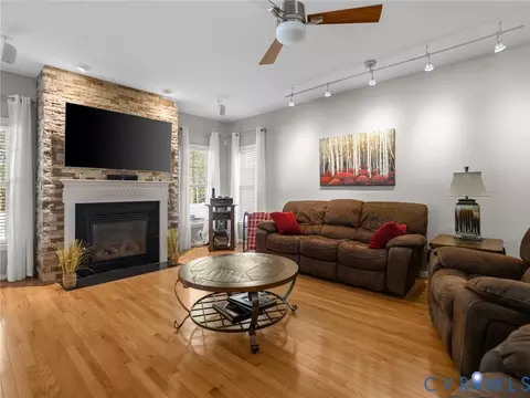 916 Gorham Ct, Midlothian, VA 23114 photo 10