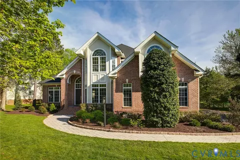 8305 Charing Ln, Glen Allen, VA 23059