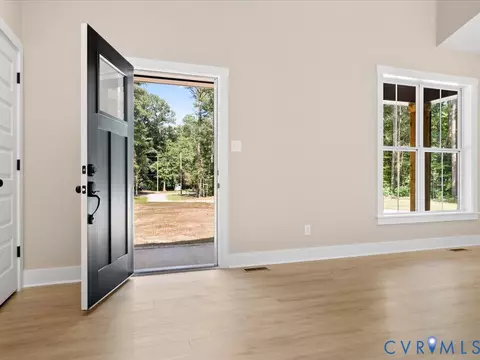 Entry Way - 14502 Gatewood Rd, Dewitt, VA 23840 photo 1 of 6