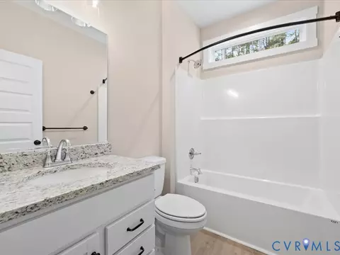 Bath - 14502 Gatewood Rd, Dewitt, VA 23840 photo 2 of 3