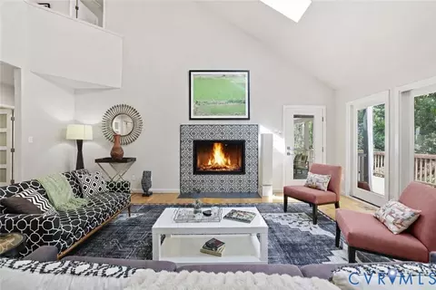 Living - 2701 Spring Gate Pl, Midlothian, VA 23112 photo 1 of 4
