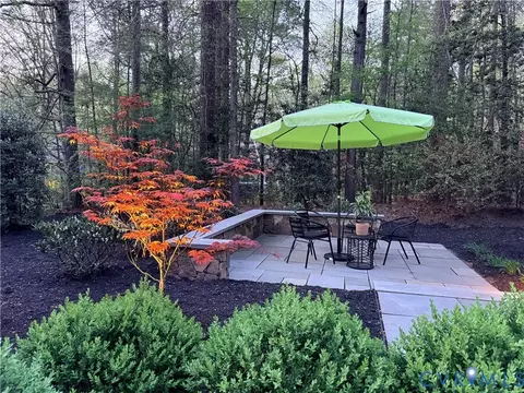 Exterior - 2701 Spring Gate Pl, Midlothian, VA 23112 photo 9 of 26