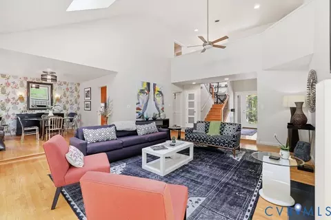 Living - 2701 Spring Gate Pl, Midlothian, VA 23112 photo 2 of 4