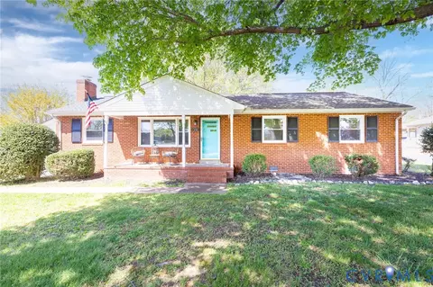 7252 Fairview Dr, Mechanicsville, VA 23111