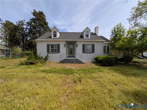 12307 Buckingham St, Chester, VA 23831