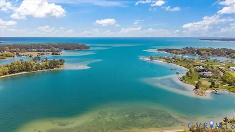 349 Peach Tree Ln, White Stone, VA 22578