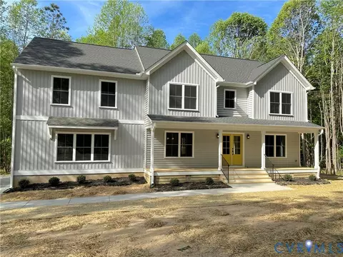 8813 River Rd, South Chesterfield, VA 23803
