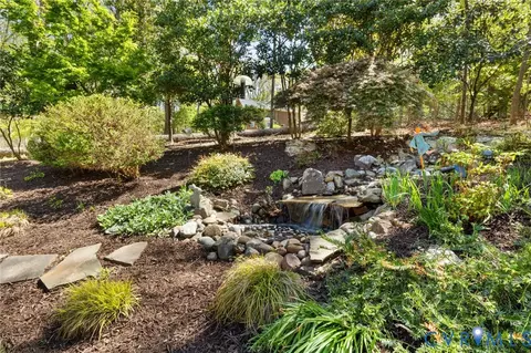 Exterior - 3841 Stanford Ct, Midlothian, VA 23113 photo 9 of 18