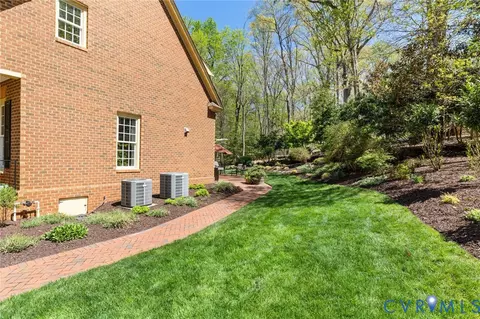 Exterior - 3841 Stanford Ct, Midlothian, VA 23113 photo 14 of 18