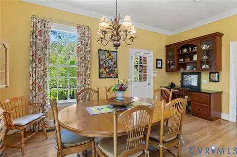 Dining - 3841 Stanford Ct, Midlothian, VA 23113 photo 4 of 4