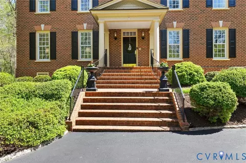 Exterior - 3841 Stanford Ct, Midlothian, VA 23113 photo 5 of 18