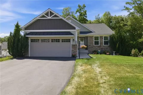 906 Sun Valley Way, North Chesterfield, VA 23236