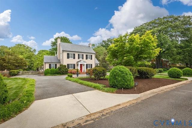 5806 W Club Ln, Richmond, VA 23226