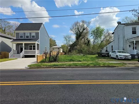 836 Hinton St, Petersburg, VA 23803