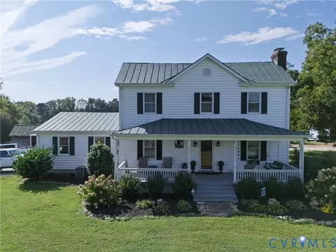Exterior - 4943 Grandy Rd, Brodnax, VA 23920 photo 2 of 19