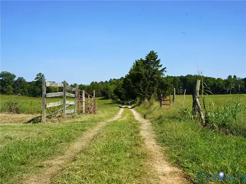 Exterior - 4943 Grandy Rd, Brodnax, VA 23920 photo 17 of 19