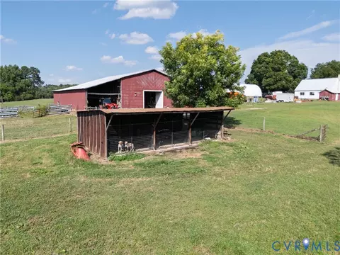 Exterior - 4943 Grandy Rd, Brodnax, VA 23920 photo 9 of 19
