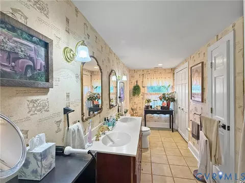 Bath - 4943 Grandy Rd, Brodnax, VA 23920 photo 2 of 2