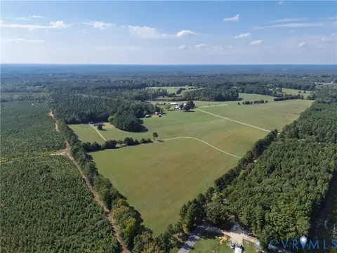 View/Area - 4943 Grandy Rd, Brodnax, VA 23920 photo 8 of 18