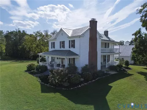 Exterior - 4943 Grandy Rd, Brodnax, VA 23920 photo 1 of 19