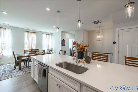 Kitchen - 12151 Calgary Loop, Chester, VA 23831 photo 3 of 4