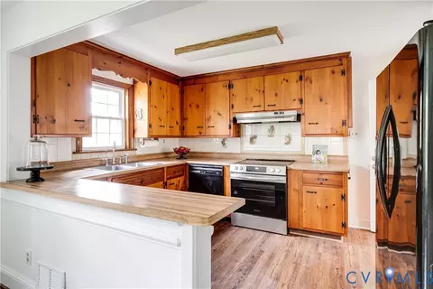 Kitchen - 3352 Scottview Dr, Richmond, VA 23225 photo 1 of 1