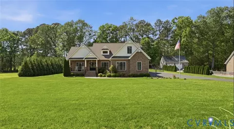 6212 Scaffold Ct, Sandston, VA 23150